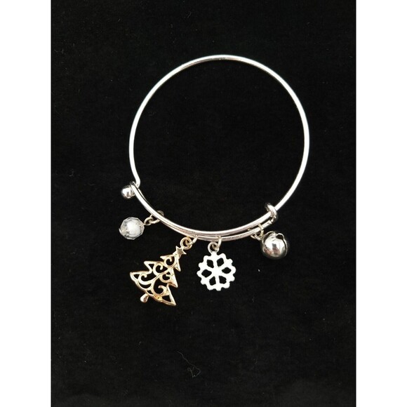 Christmas Holiday Expandable Charm Bracelet Tree Snowflake Bell - Picture 1 of 5